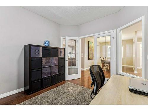 47 Panamount Road Nw, Calgary, AB - Indoor Photo Showing Dining Room