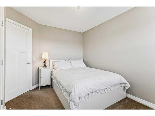 47 Panamount Road Nw, Calgary, AB - Indoor Photo Showing Bedroom