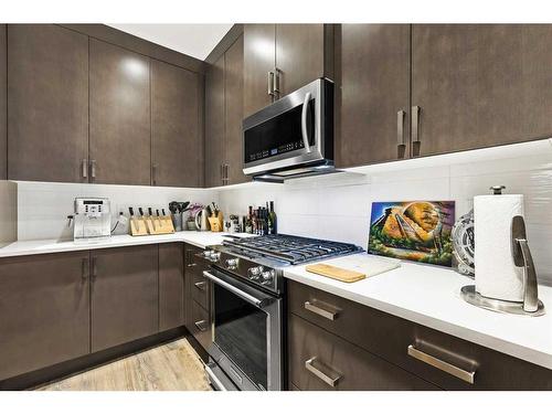 2014 35 Avenue Sw, Calgary, AB - Indoor Photo Showing Kitchen With Upgraded Kitchen