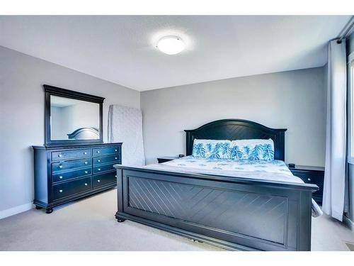 7 Kingsbury Close Se, Airdrie, AB - Indoor Photo Showing Bedroom