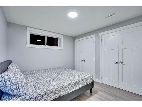 7 Kingsbury Close Se, Airdrie, AB - Indoor Photo Showing Bedroom