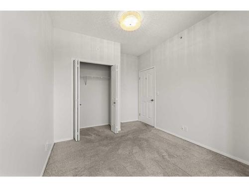 2101-1053 10 Street Sw, Calgary, AB - Indoor Photo Showing Other Room