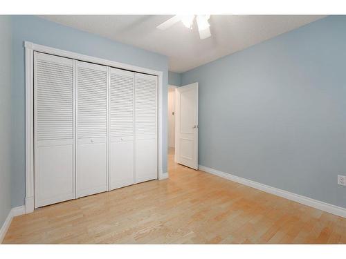 309-2611 1 Avenue Nw, Calgary, AB - Indoor Photo Showing Other Room