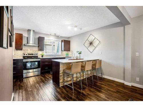 8-8533 Silver Springs Road Nw, Calgary, AB - Indoor