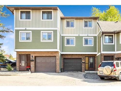 8-8533 Silver Springs Road Nw, Calgary, AB - Outdoor With Facade