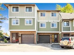 8-8533 Silver Springs Road NW Calgary, AB T3B 4A6