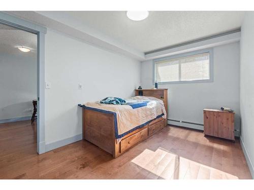 103-333 5 Avenue Ne, Calgary, AB - Indoor Photo Showing Bedroom