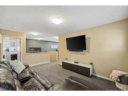 272 Kingsmere Cove Se, Airdrie, AB - Indoor