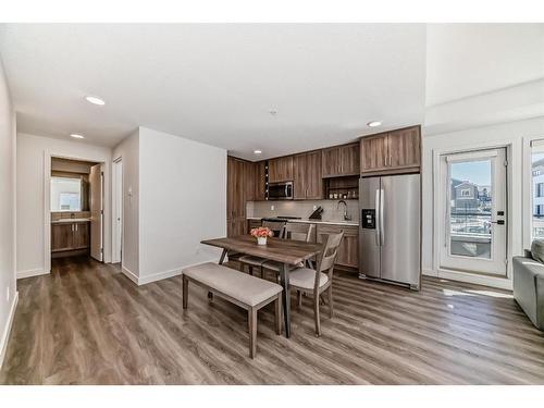 2315-350 Livingston Common Ne, Calgary, AB - Indoor Photo Showing Kitchen