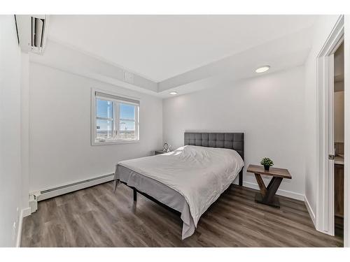 2315-350 Livingston Common Ne, Calgary, AB - Indoor Photo Showing Bedroom