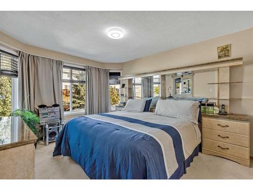 254 Coventry Court Ne, Calgary, AB - Indoor Photo Showing Bedroom