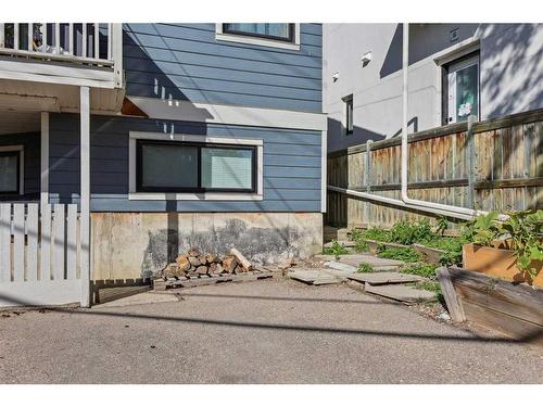 1-2637 1 Avenue Nw, Calgary, AB - Outdoor