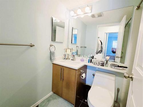 1301-60 Panatella Street Nw, Calgary, AB - Indoor Photo Showing Bathroom