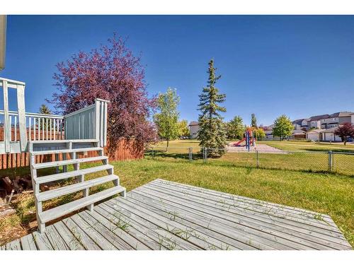 42 Somerside Place Sw, Calgary, AB - Outdoor