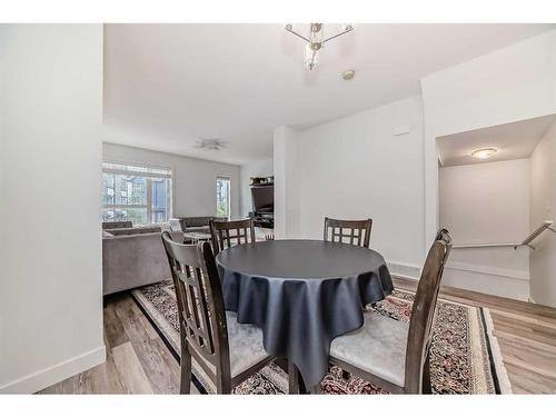 310-15 Evanscrest Park Nw, Calgary, AB - Indoor Photo Showing Dining Room