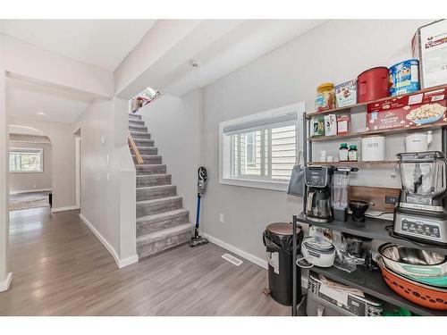 1931 7 Avenue Se, Calgary, AB - Indoor Photo Showing Other Room