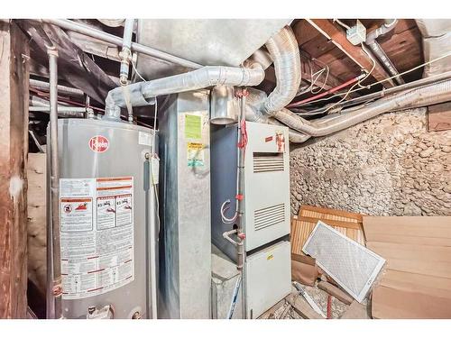 1931 7 Avenue Se, Calgary, AB - Indoor Photo Showing Basement