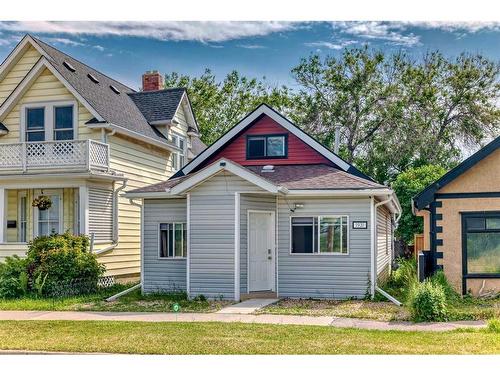 1931 7 Avenue Se, Calgary, AB - Outdoor With Facade