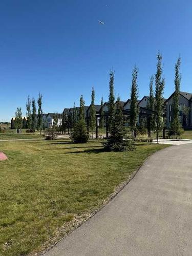 1372 South Point Parade Sw, Airdrie, AB - Outdoor