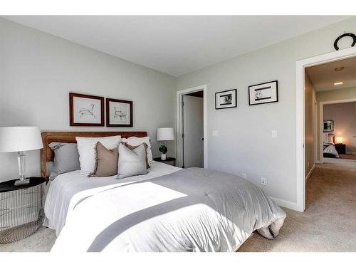 65 30 Avenue Sw, Calgary, AB - Indoor Photo Showing Bedroom