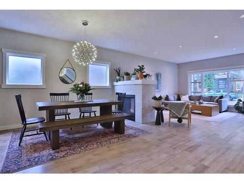 514 28 Avenue Nw, Calgary, AB - Indoor Photo Showing Dining Room