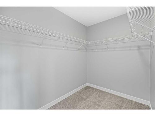 279 Greenwich Drive Nw, Calgary, AB - Indoor With Storage