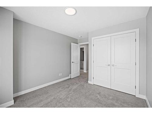 279 Greenwich Drive, Calgary, AB - Indoor