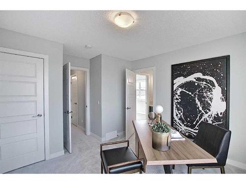 91 Waterford Manor, Chestermere, AB - Indoor Photo Showing Dining Room