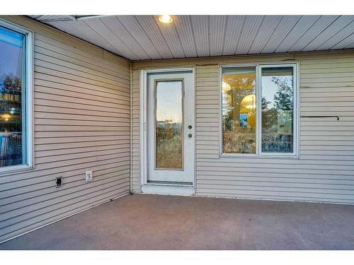 3235 100 Street Se, Calgary, AB - Outdoor With Exterior