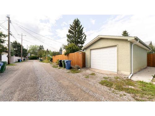 5215 8 Avenue Sw, Calgary, AB - Outdoor With Exterior