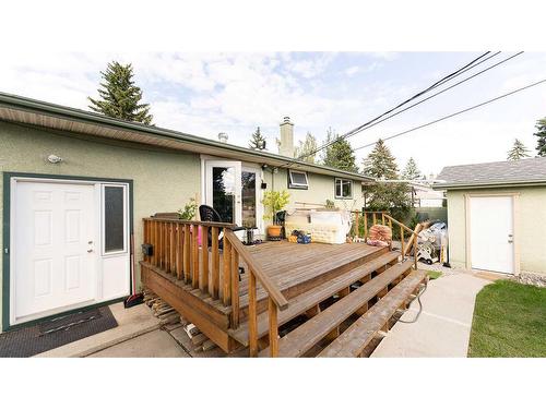 5215 8 Avenue Sw, Calgary, AB - Outdoor With Exterior