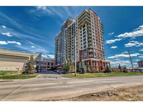 1009-8880 Horton Road Sw, Calgary, AB - Outdoor With Facade