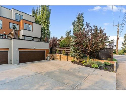 2142 28 Avenue Sw, Calgary, AB - Outdoor