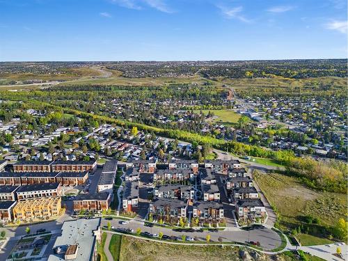 616 Greenbriar Common Nw, Calgary, AB - Outdoor With View