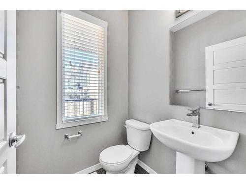 81 Nolanlake Cove Nw, Calgary, AB - Indoor Photo Showing Bathroom