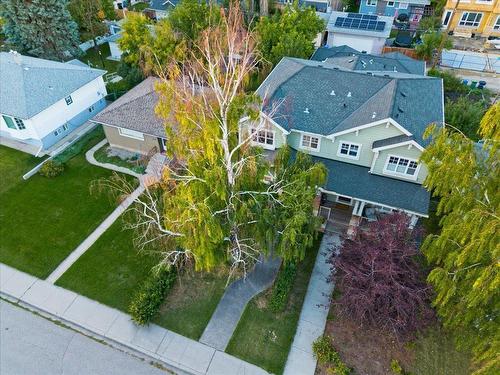 2416 26 Avenue Nw, Calgary, AB - Outdoor With View