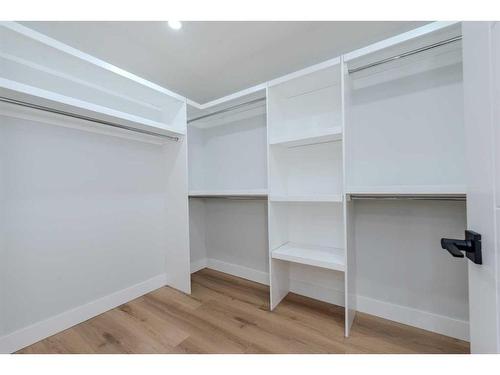 107 Hartford Road Nw, Calgary, AB - Indoor With Storage