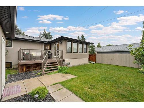 10823 Mapleshire Crescent Se, Calgary, AB - Outdoor