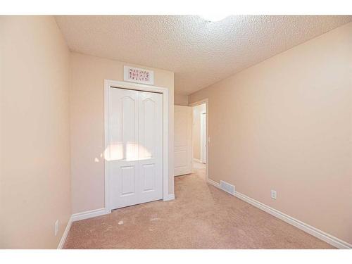 3 Saddleland Crescent Ne, Calgary, AB - Indoor