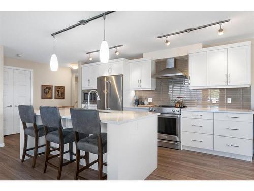 2111-10 Market Boulevard Se, Airdrie, AB - Indoor Photo Showing Kitchen With Stainless Steel Kitchen With Upgraded Kitchen