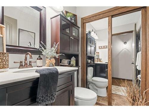 184 West Creek Landing, Chestermere, AB - Indoor Photo Showing Bathroom