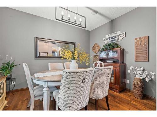 184 West Creek Landing, Chestermere, AB - Indoor Photo Showing Dining Room