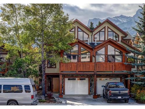 1-825 7Th Street North, Canmore, AB - Outdoor With Facade