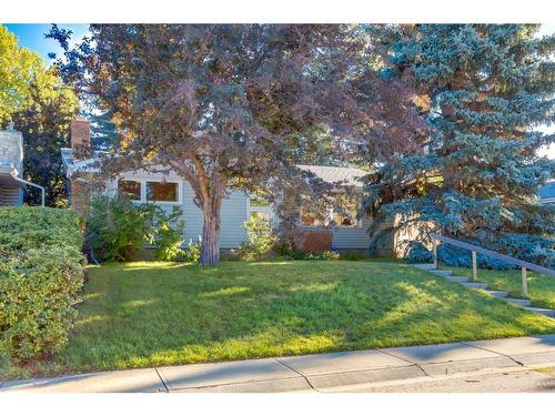 3412 Button Road Nw, Calgary, AB - Outdoor