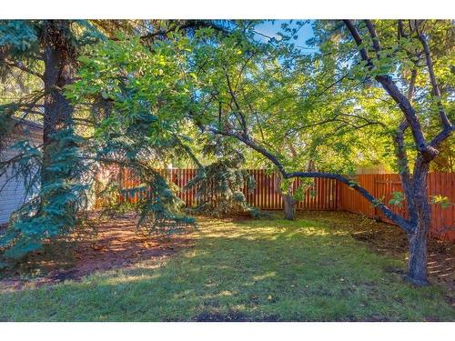 3412 Button Road Nw, Calgary, AB - Outdoor