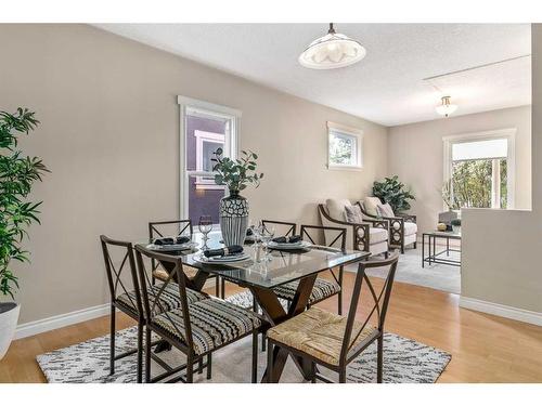 1418 11 Avenue Se, Calgary, AB - Indoor Photo Showing Dining Room