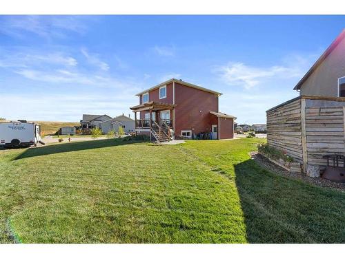 302 Valarosa Place, Didsbury, AB - Outdoor With Exterior