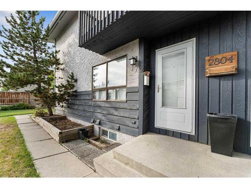 2-2804 17 Avenue Sw, Calgary, AB - Outdoor With Exterior