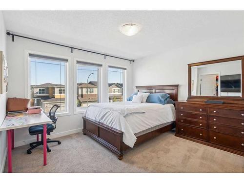 544 Belmont Heath Sw, Calgary, AB - Indoor Photo Showing Bedroom