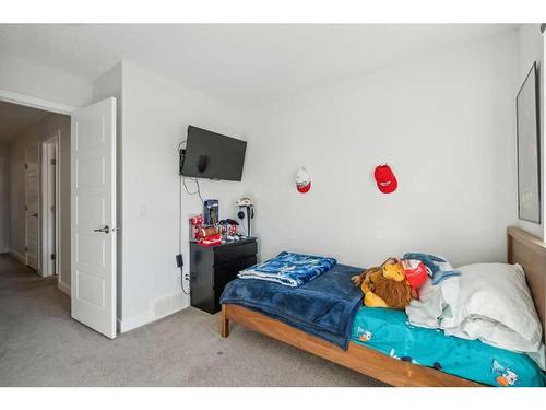 544 Belmont Heath Sw, Calgary, AB - Indoor Photo Showing Bedroom